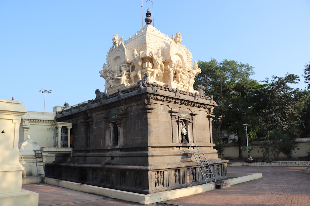 Outdoor Being - Authentic Travel Experiences in India